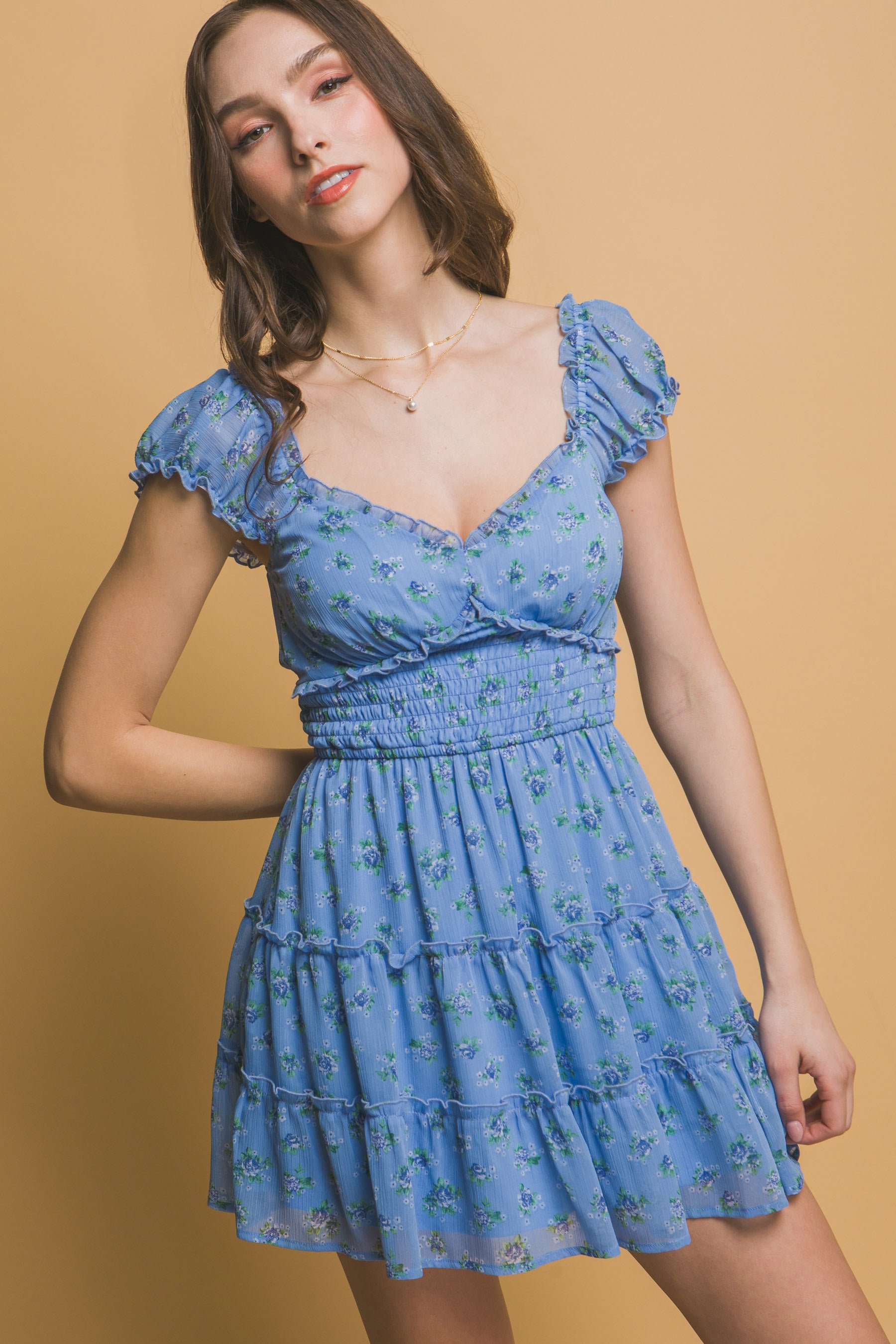 Floral Dress w/ Ruched Detail 4924 Beige / Large Floral Dress w/ Ruched Detail 4924 Beige / Large