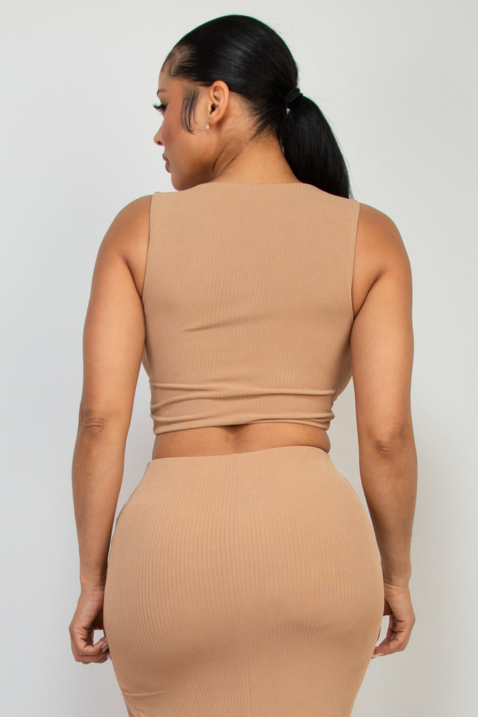 Front Twist Solid Crop Top 03434