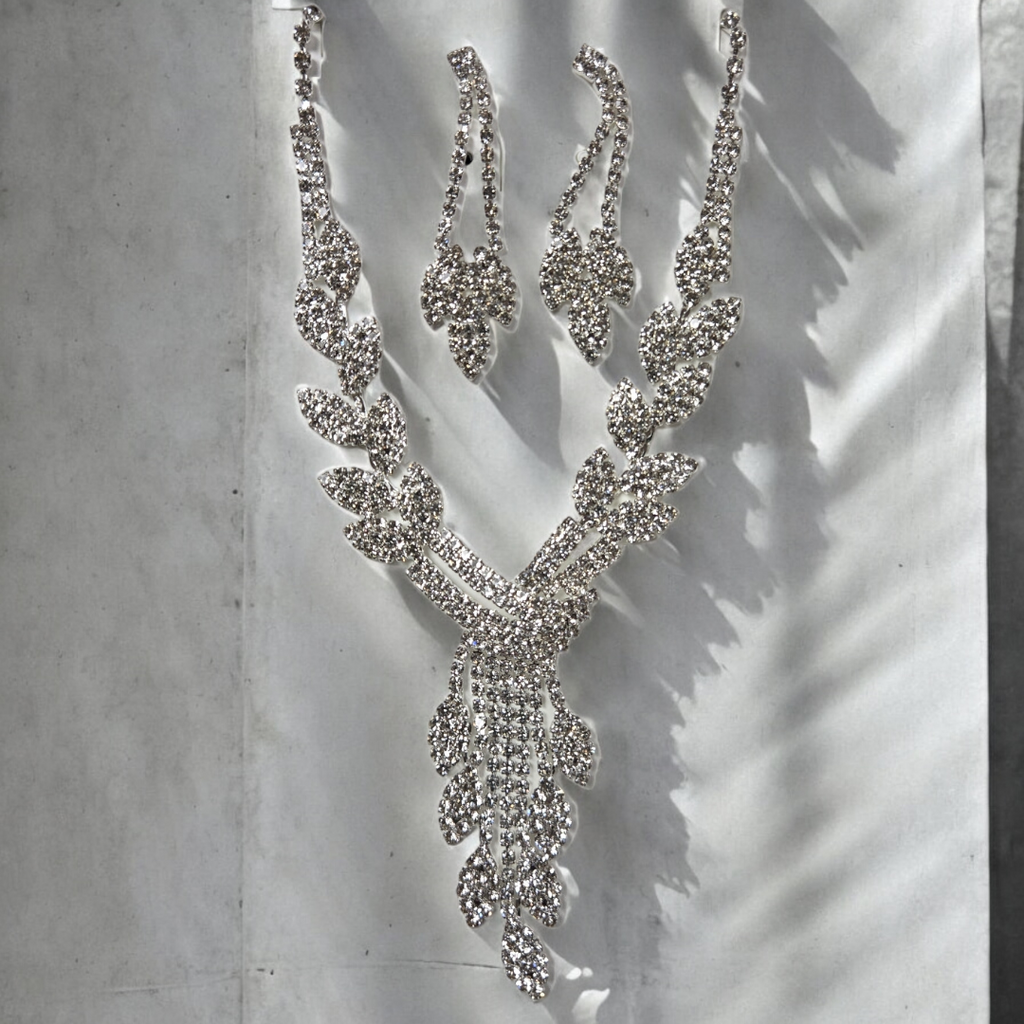 Diamond Necklace & Earrings Set 17322
