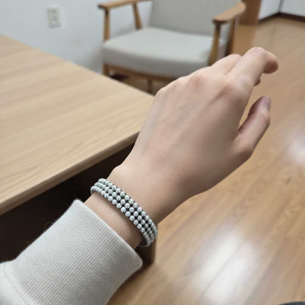 3 Row Pearl Stretch Bracelet