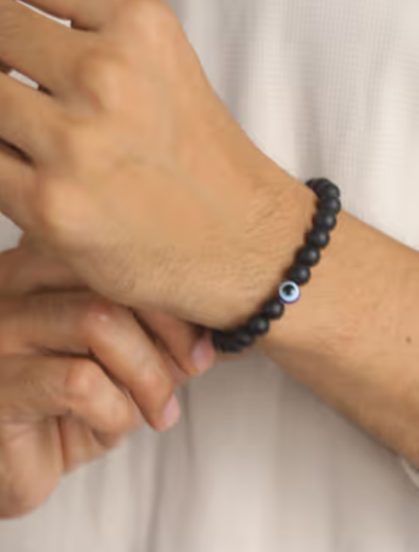 Black Bead Evil Eye Bracelet