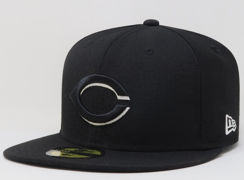 Cincinnati Reds Black White Outline Snapback