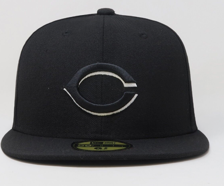 Cincinnati Reds Black White Outline Snapback