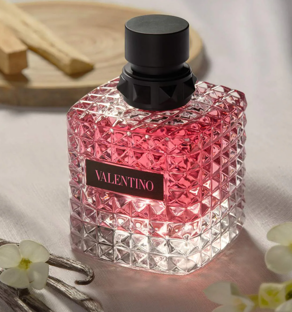 Valentino Donna Born In Roma