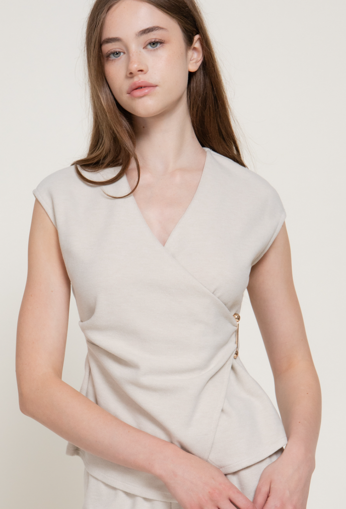 Surplice Knit Top w/ Metal Clasp 15524