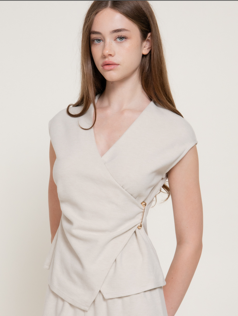 Surplice Knit Top w/ Metal Clasp 15524