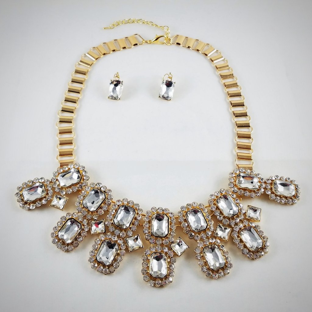 Box Rhinestone Fashion Necklace