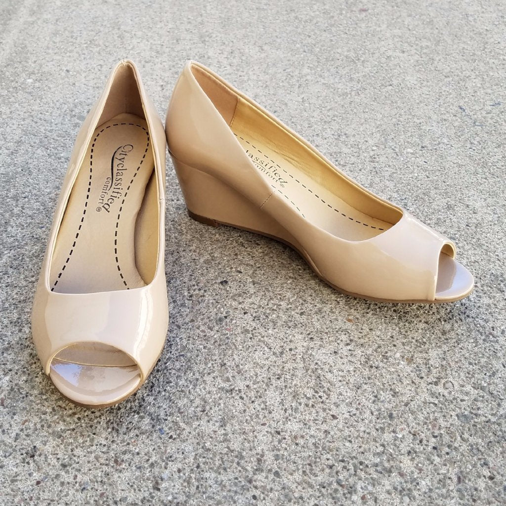 Morgan Wedges ( FINAL SALE )