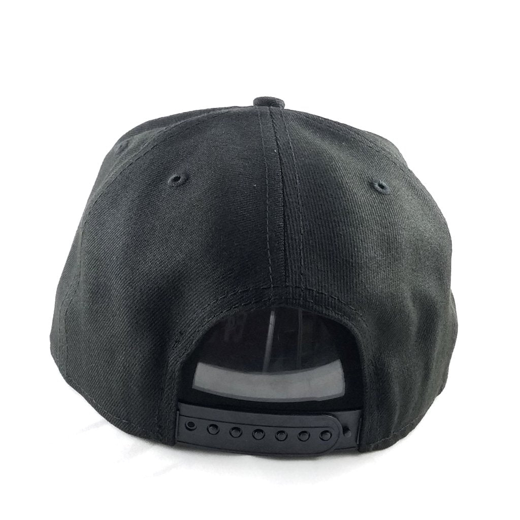 SF 49ers Black on Black Snapback