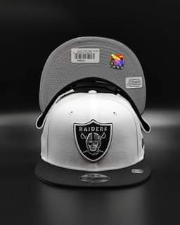 LV Raiders 2Tone Basic Wht/Blk Snapback