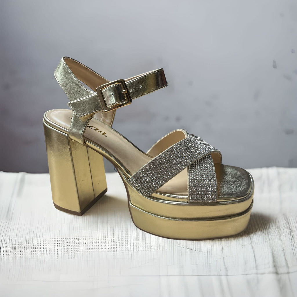 Venge Platform Heels