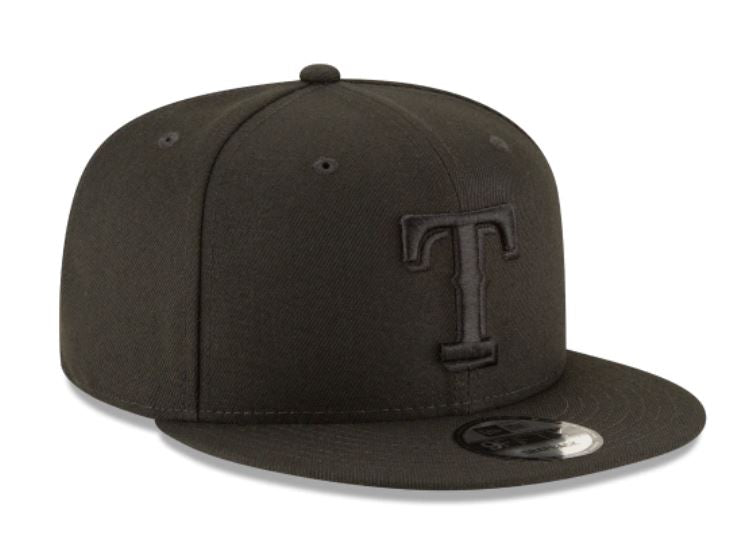 Texas Rangers MLB Basic Black on Black Snapback