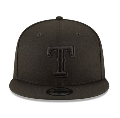 Texas Rangers MLB Basic Black on Black Snapback