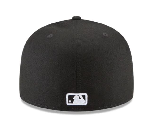SF Giants Black & White Fitted Cap