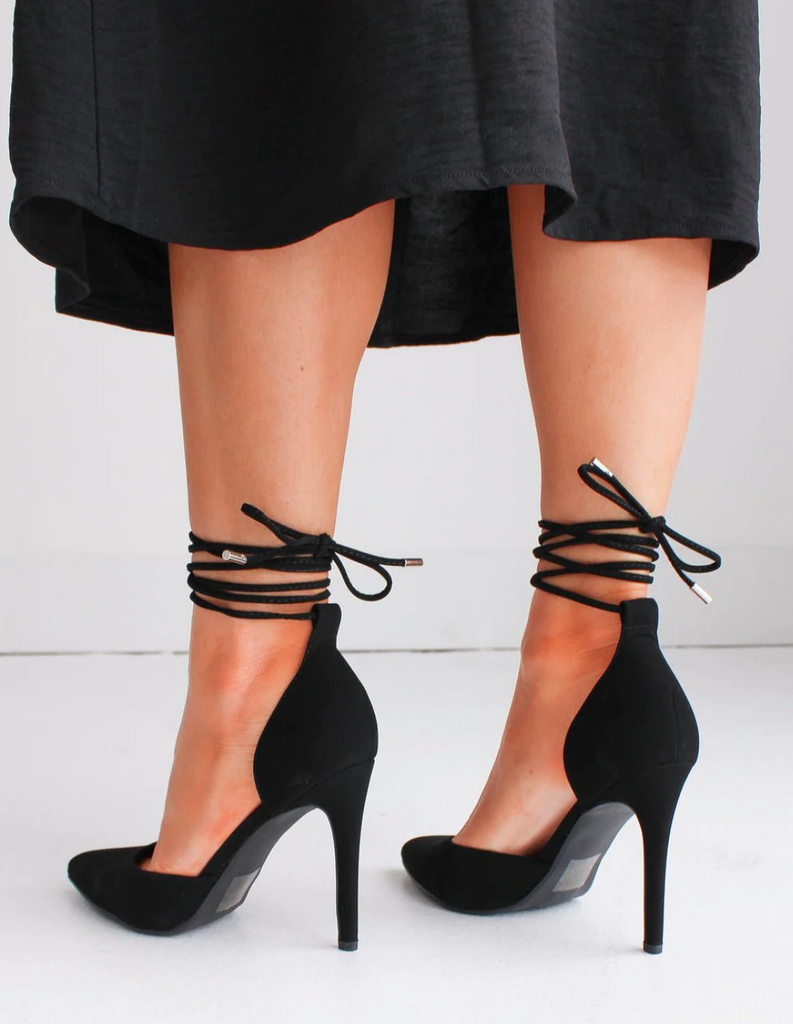Outcome Heels