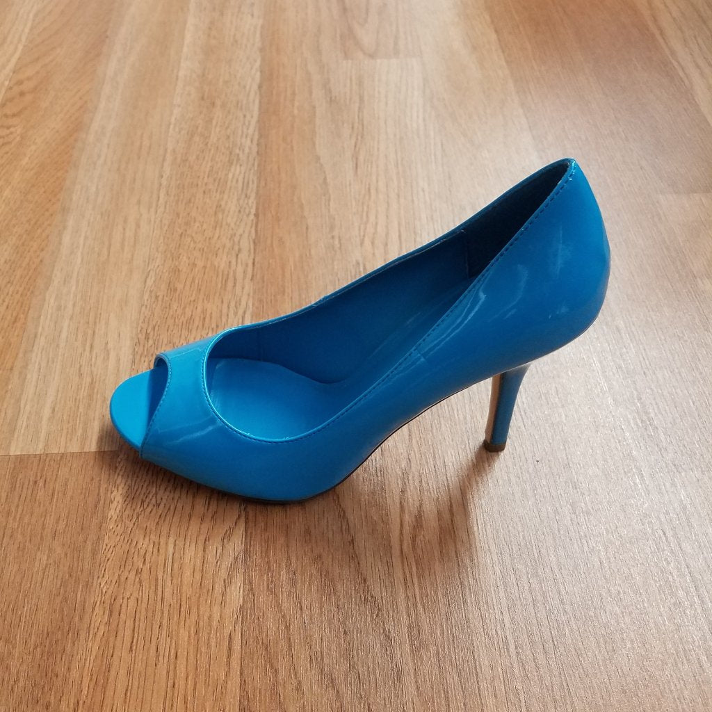 Swimmer Heels (FINAL SALE)