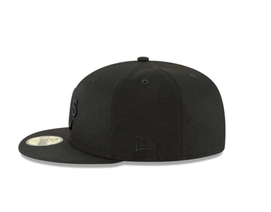 Oakland A's Black Black Fitted Cap