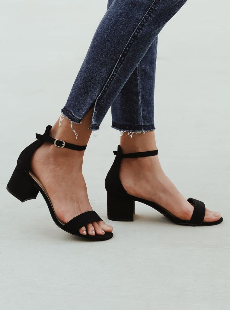 Weekend Low Heels