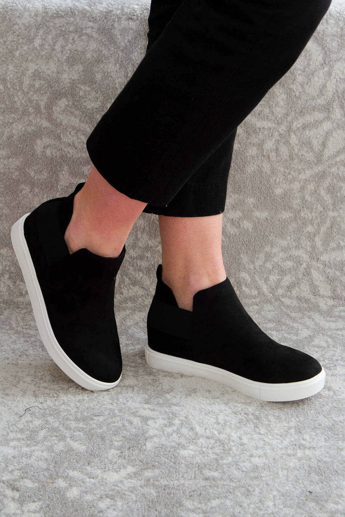 Diana Platform Sneakers