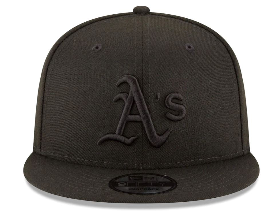 Oakland A's Black Black Snapback