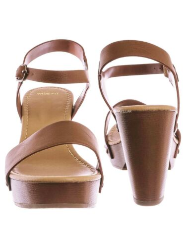 Check Heels Wide Fit