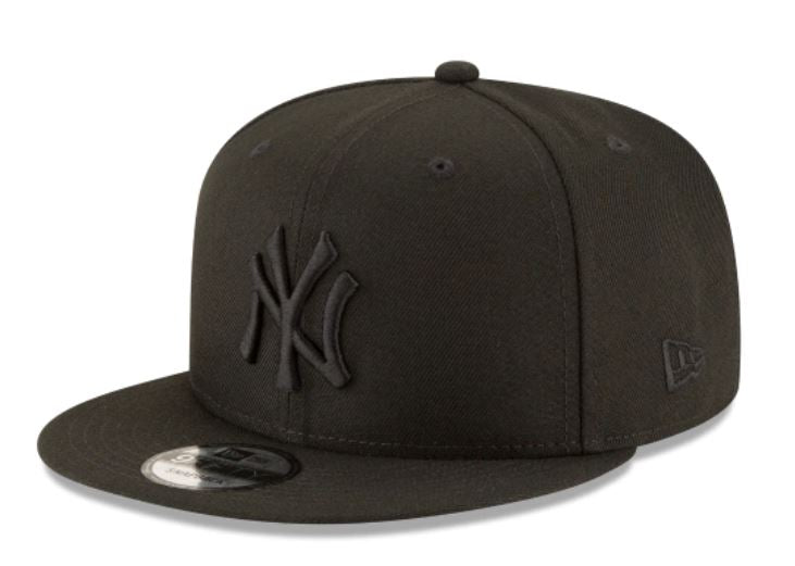 NY Yankees Black Black Snapback